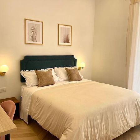 La Casa Di Ary Apartment เนเปิลส์ ภายนอก รูปภาพ