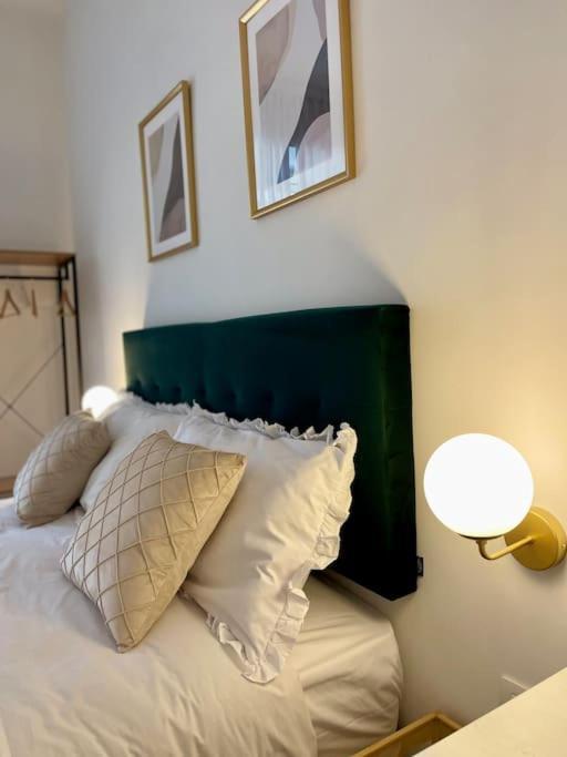 La Casa Di Ary Apartment เนเปิลส์ ภายนอก รูปภาพ